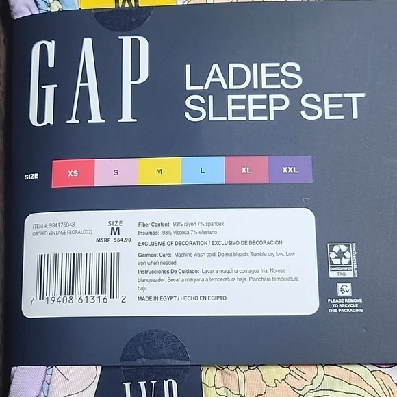 Gap Ladies Sleep Set - NWT - Picture 4 of 5